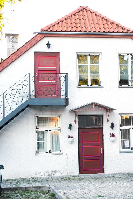 Guesthouse Laurits Kuressaare Zewnętrze zdjęcie