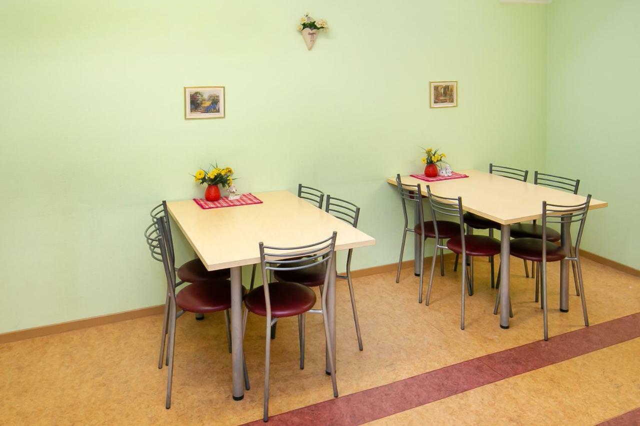 Guesthouse Laurits Kuressaare Zewnętrze zdjęcie