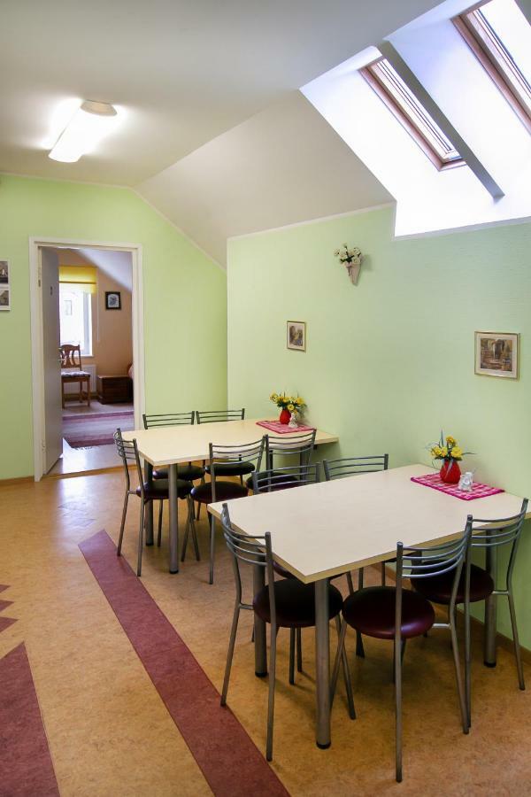 Guesthouse Laurits Kuressaare Zewnętrze zdjęcie
