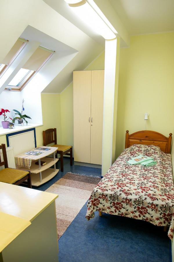 Guesthouse Laurits Kuressaare Zewnętrze zdjęcie